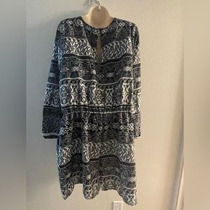 XL long sleeve romper knee length cinched at waist